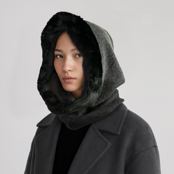 CASHMERE HOOD WITH FUR – PORTOLANO