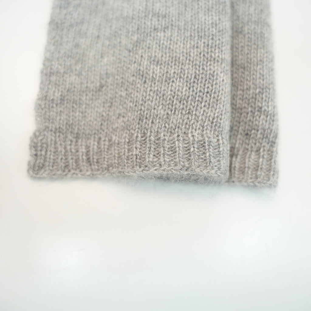 LIGHT GREY