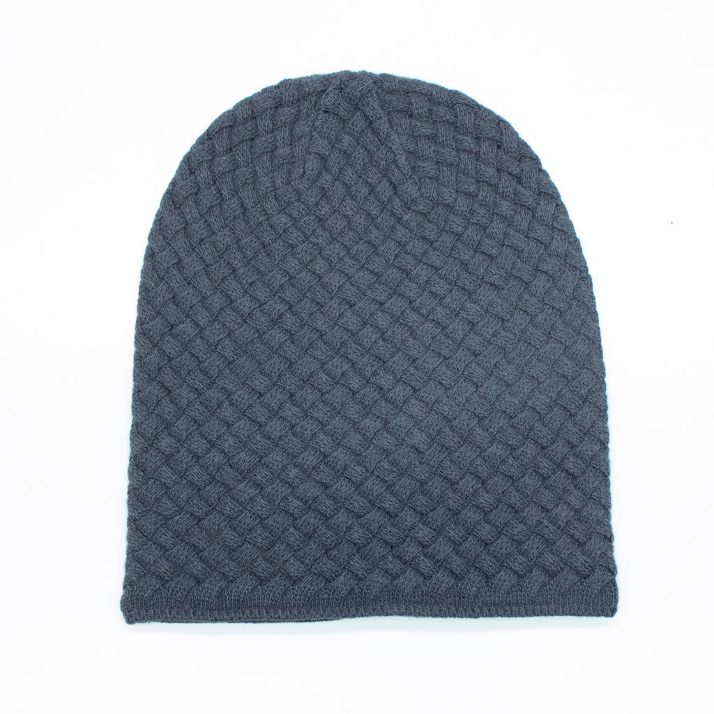 SLOUCHY HAT IN BASKET WEAVE STITCH
