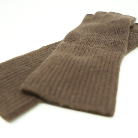 CHOCOLATE BROWN