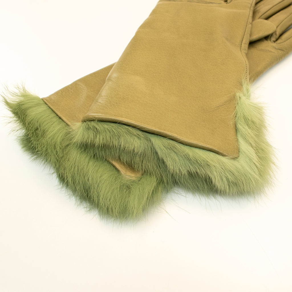 GREEN
