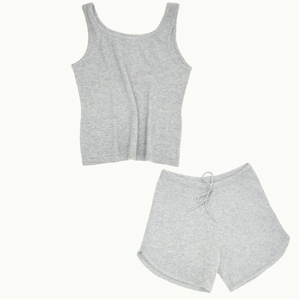 LIGHT GREY