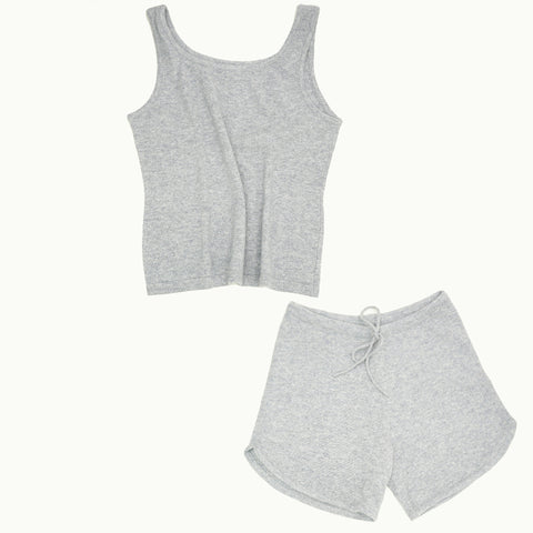 LIGHT GREY