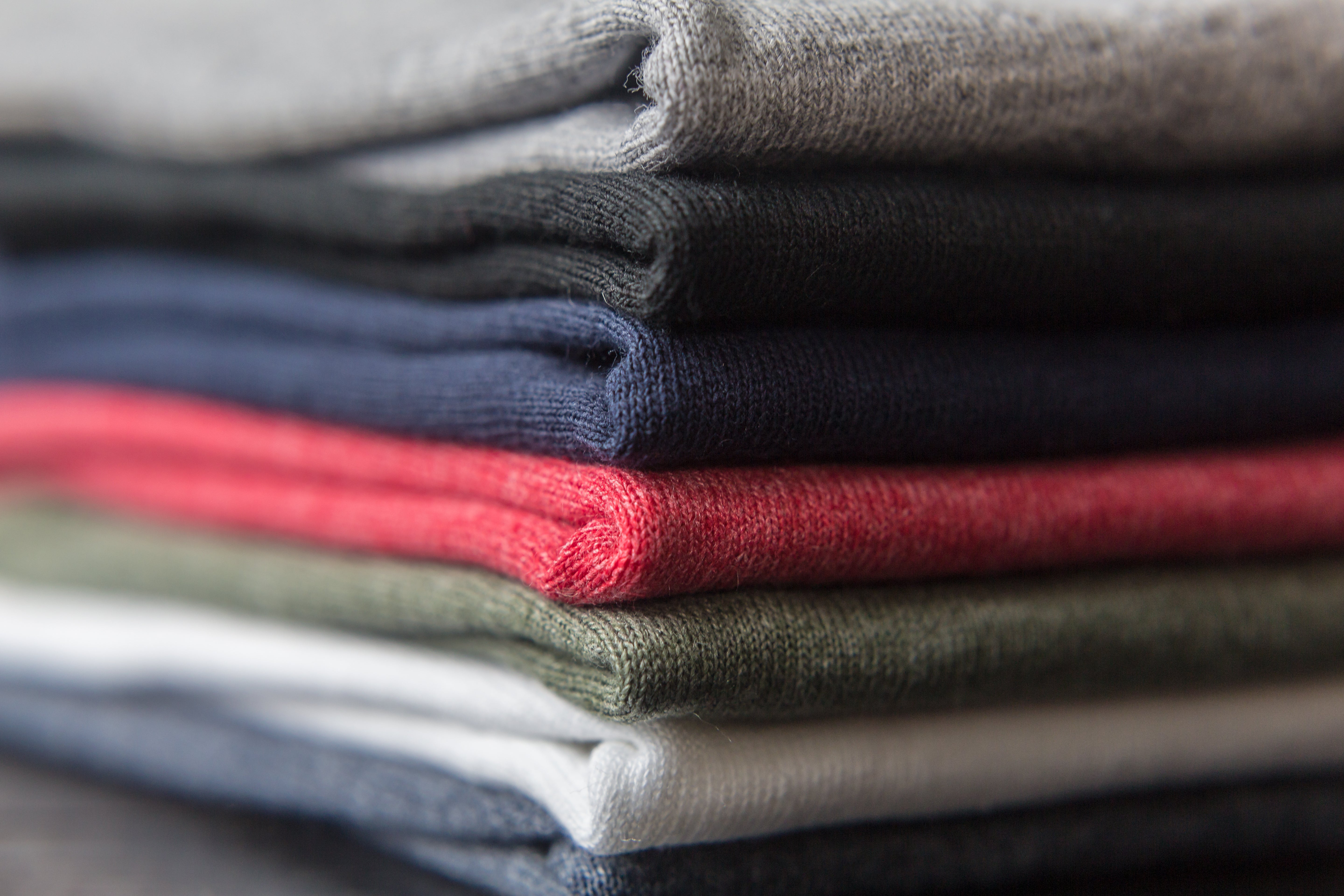 CASHMERE SCARVES 